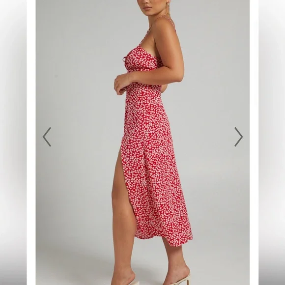 Showpo Willa Red Floral cottage inspired Midi Dress with Slit. Size 6. NWT - Picture 3 of 9